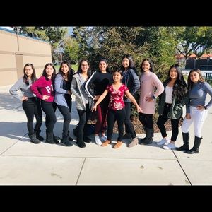 Meet your Posher, Leslie